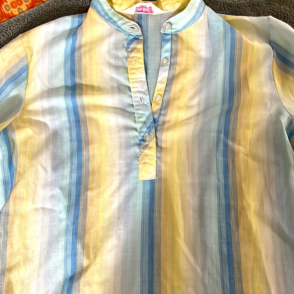 Elle’s Belles knit’s woman’s long sleeve shirt
